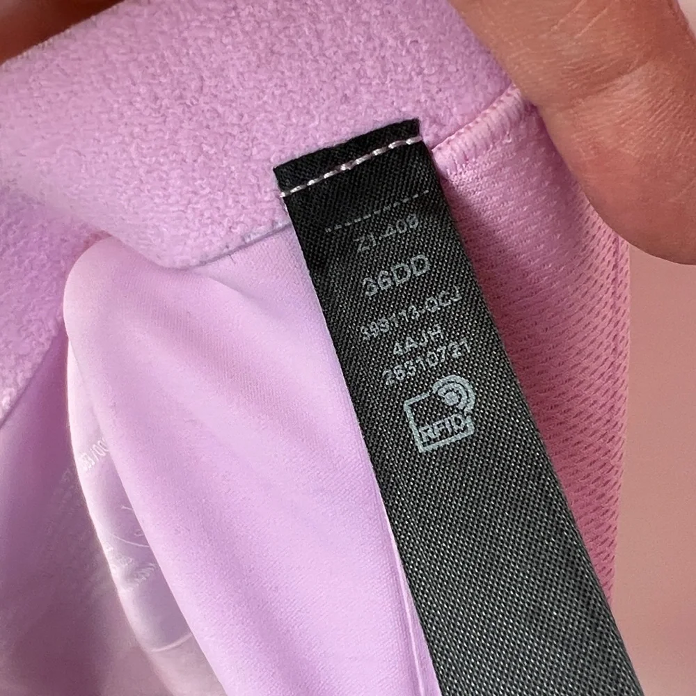 Victoria’s Secret bubblegum pink Zip-Front Sports Bra cup size 36DD - Picture 6 of 6